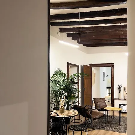 -castello Rooms- 1 *