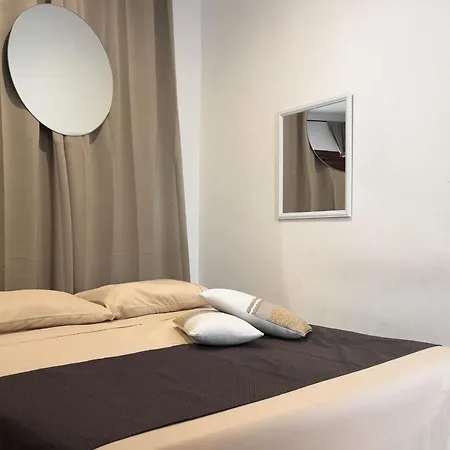 -castello Rooms- 1 * Cagliari